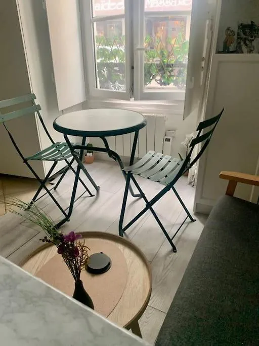 Studio A Proximite De La Tour Eiffel Paris